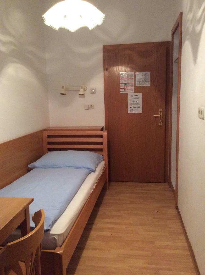Hotel Pribitzer Виена Екстериор снимка
